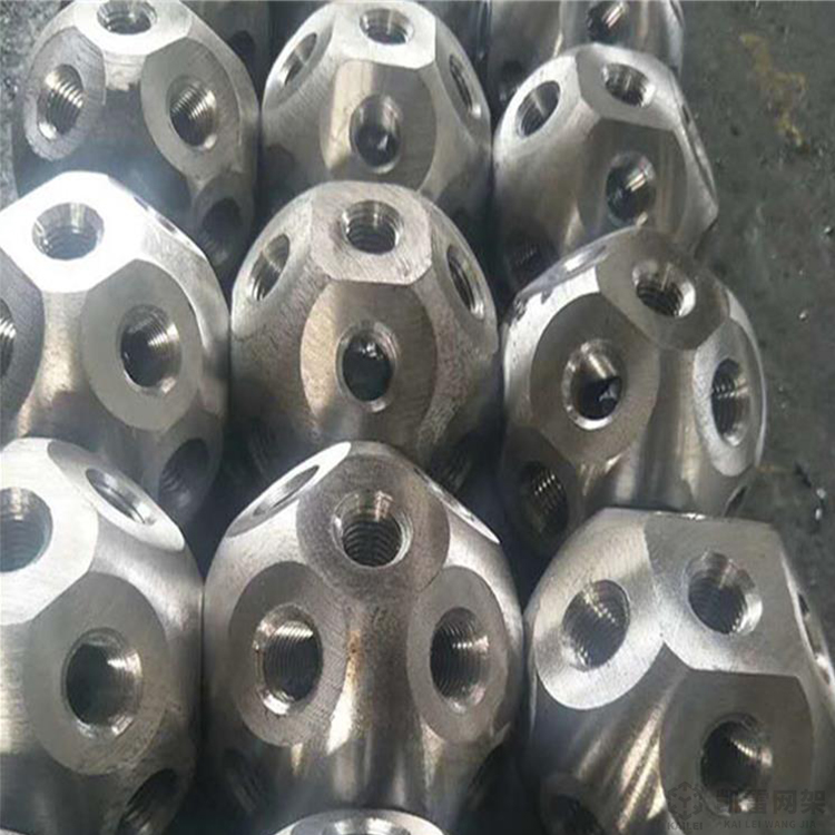 新沂螺栓球网架加工安装方法